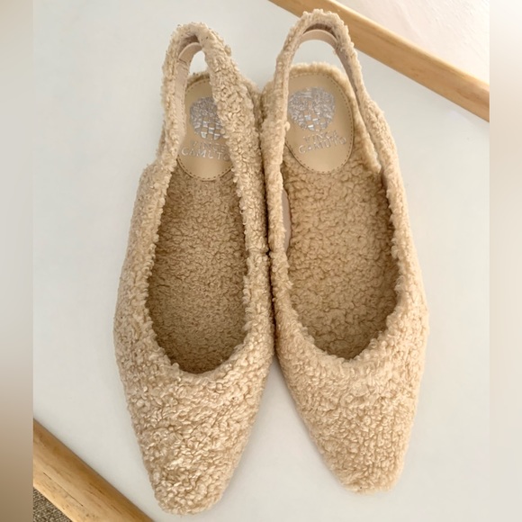 Like New/ VINCE CAMUTO Fluffy Pumps, Back Strap, size 5.5, Natural Beige color - Picture 8 of 8